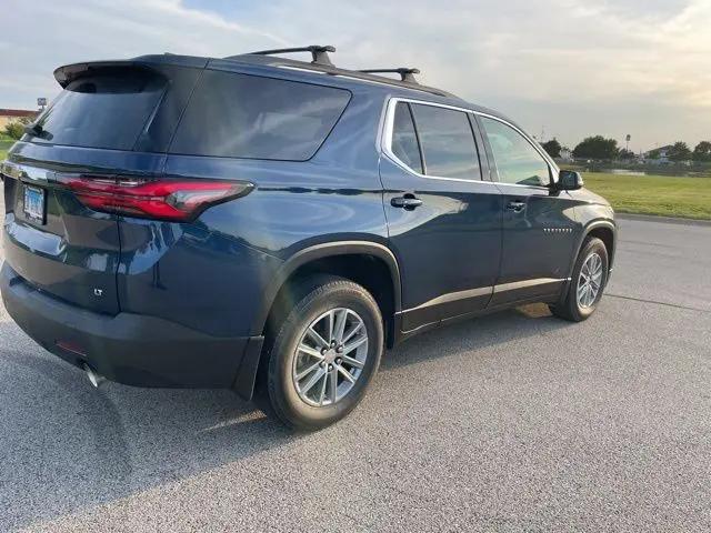 2023 Chevrolet Traverse FWD LT Cloth