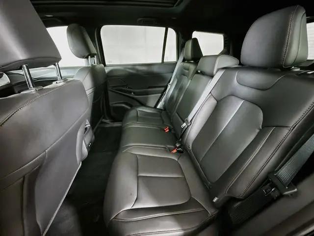 2026 Jeep Cherokee Limited 4x4