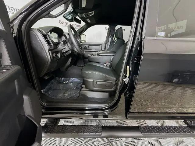 2026 Ram 2500 Black Express Crew Cab 4x4 64 Box