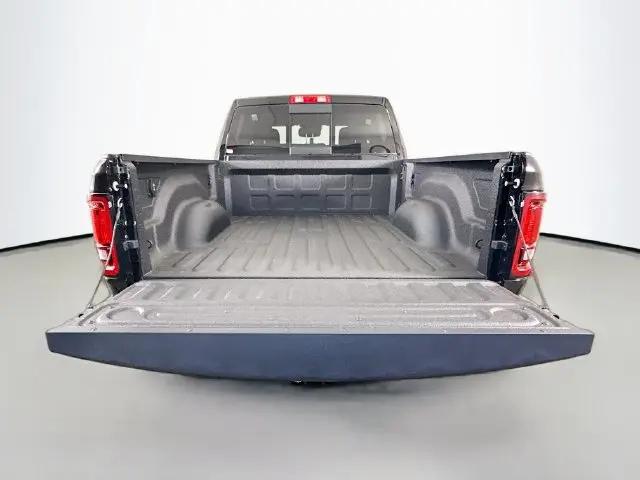 2026 Ram 2500 Black Express Crew Cab 4x4 64 Box