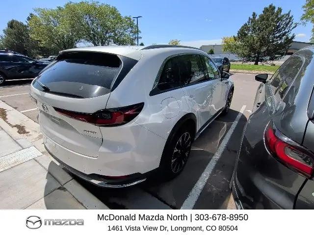 2024 Mazda X-90 Premium Plus