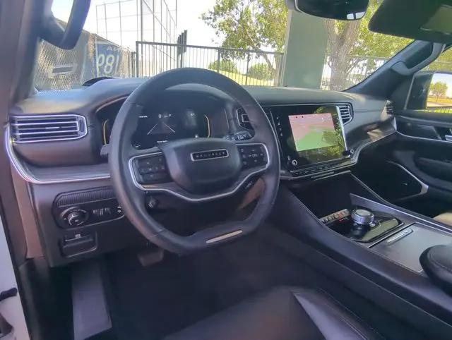 2024 Jeep Wagoneer Series II