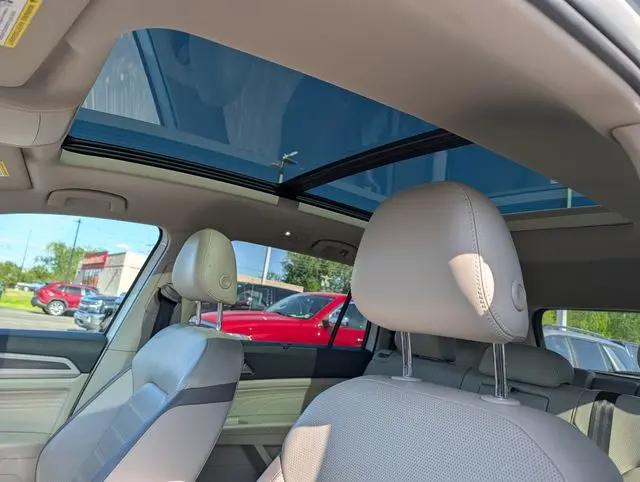 2021 Volkswagen Atlas 3.6L V6 SEL Premium R-Line
