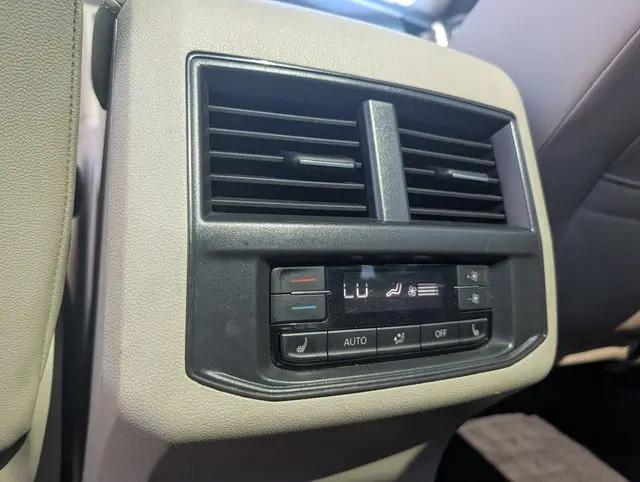 2021 Volkswagen Atlas 3.6L V6 SEL Premium R-Line