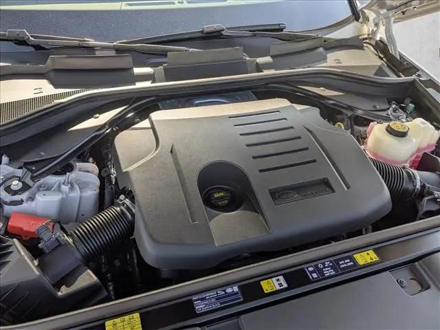 2026 Land Rover Range Rover Sport P360 SE