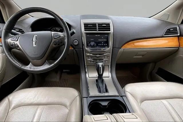 2012 Lincoln MKX FWD