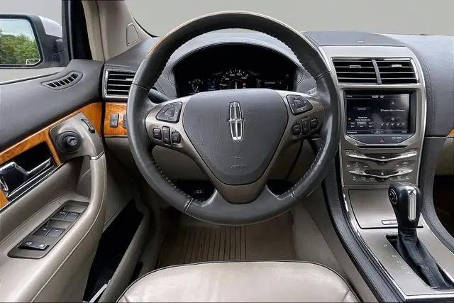 2012 Lincoln MKX FWD