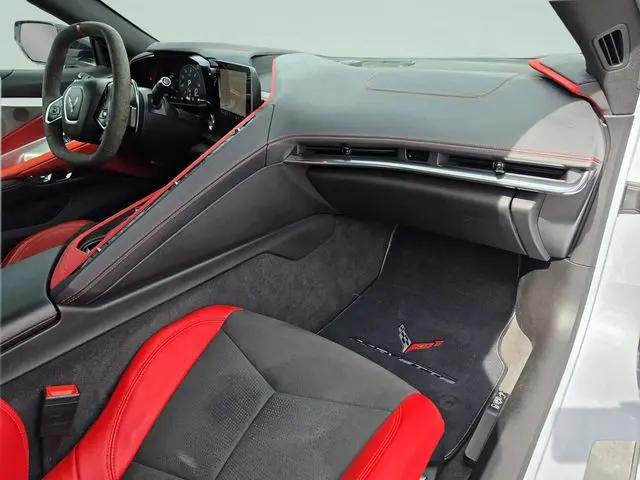 2020 Chevrolet Corvette Stingray RWD Coupe 2LT