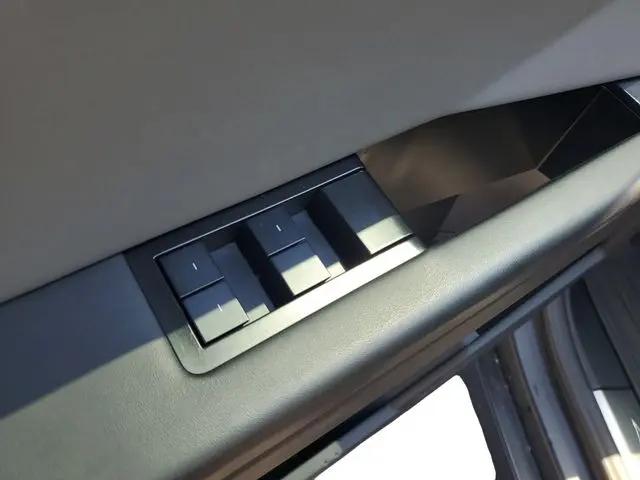 2025 Tesla Cybertruck All-Wheel Drive