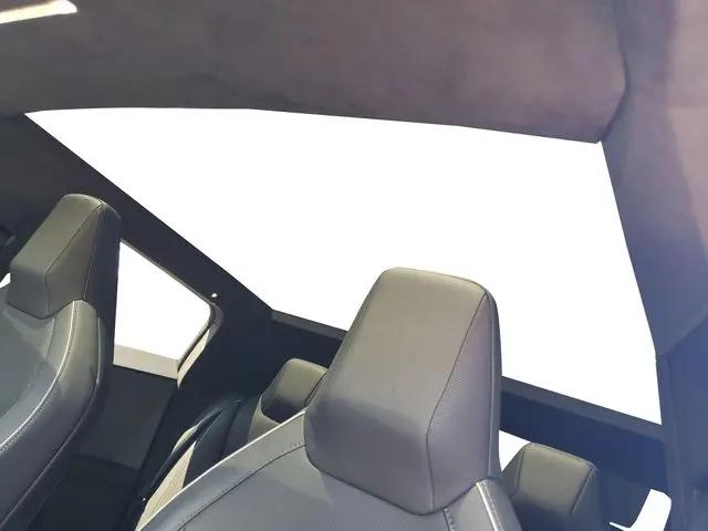 2025 Tesla Cybertruck All-Wheel Drive