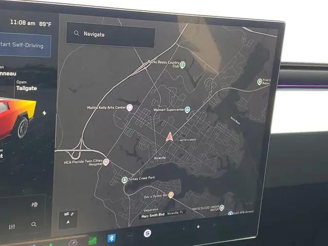 2025 Tesla Cybertruck All-Wheel Drive