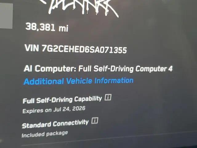 2025 Tesla Cybertruck All-Wheel Drive