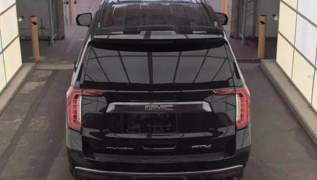 2023 GMC Yukon 4WD AT4