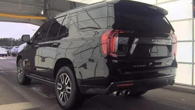 2023 GMC Yukon 4WD AT4