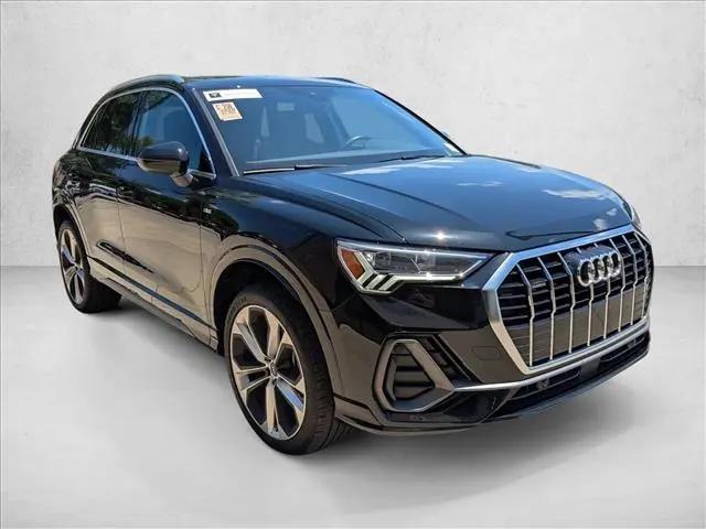 2020 Audi Q3 Premium Plus 45 TFSI S line quattro Tiptronic