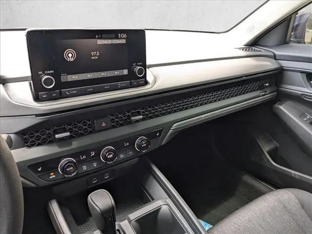 2025 Honda Accord Sedan SE