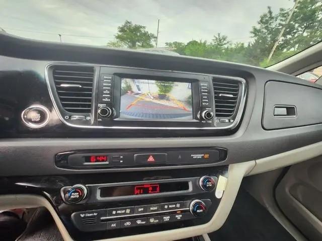 2017 Kia Sedona EX