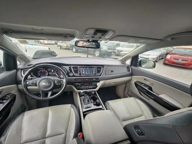 2017 Kia Sedona EX