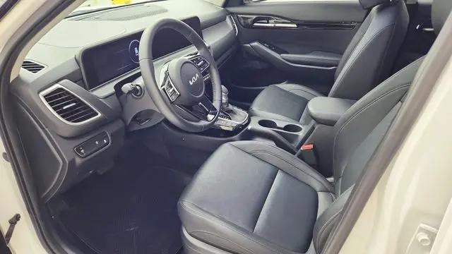 2024 Kia Seltos EX