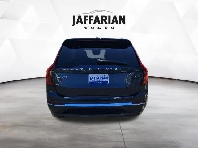2026 Volvo XC90 Plus, B5 AWD Gas (mild hybrid), Gasoline, Bright, 7 Seats