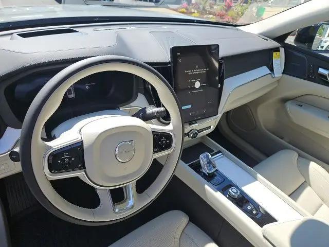 2026 Volvo XC60 Plug-In Hybrid Ultra, T8 AWD Electric/Gasoline, Dark