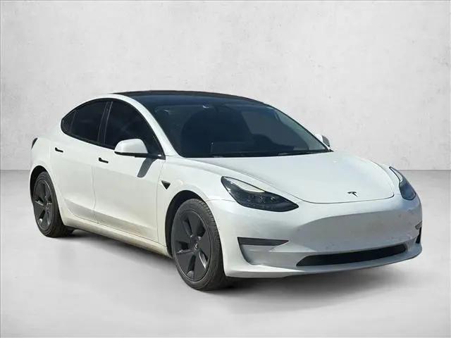 2022 Tesla Model 3 Rear-Wheel Drive