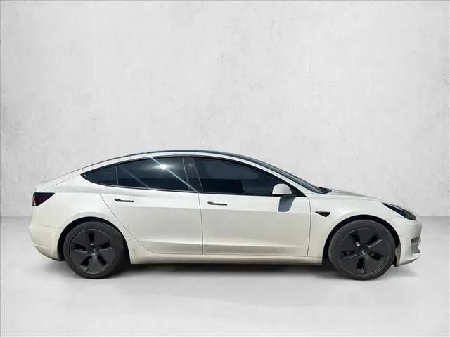 2022 Tesla Model 3 Rear-Wheel Drive