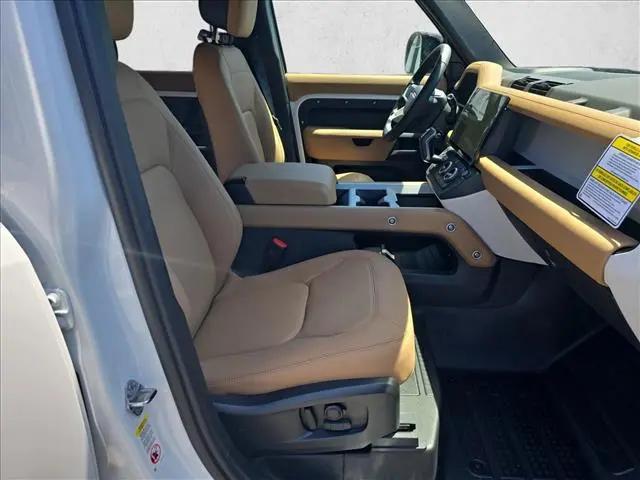 2026 Land Rover Defender P400 X-Dynamic SE