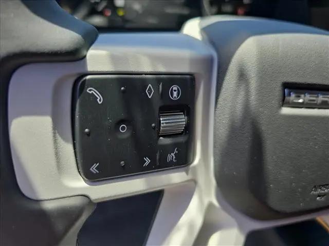 2026 Land Rover Defender P400 X-Dynamic SE