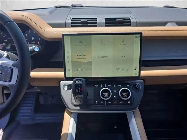 2026 Land Rover Defender P400 X-Dynamic SE