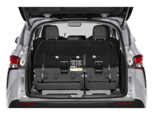2022 Toyota Sienna XLE