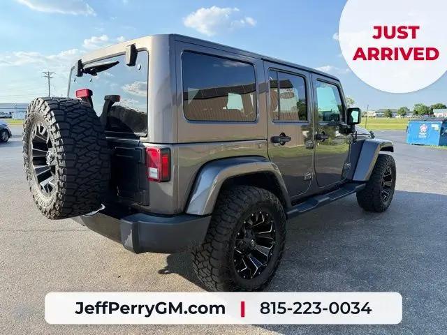2017 Jeep Wrangler Unlimited Smoky Mountain 4x4