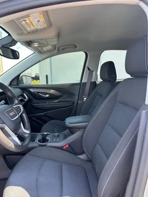 2023 GMC Terrain FWD SLE