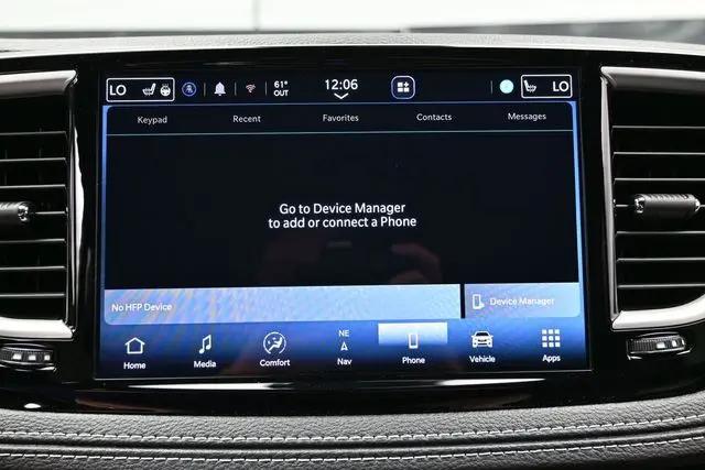 2027 Chrysler Pacifica Select