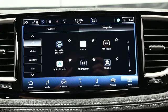 2027 Chrysler Pacifica Select