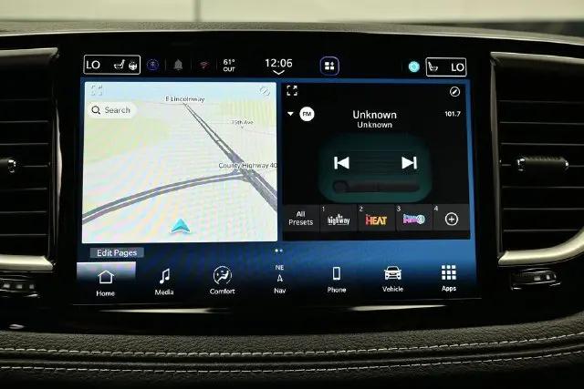 2027 Chrysler Pacifica Select AWD