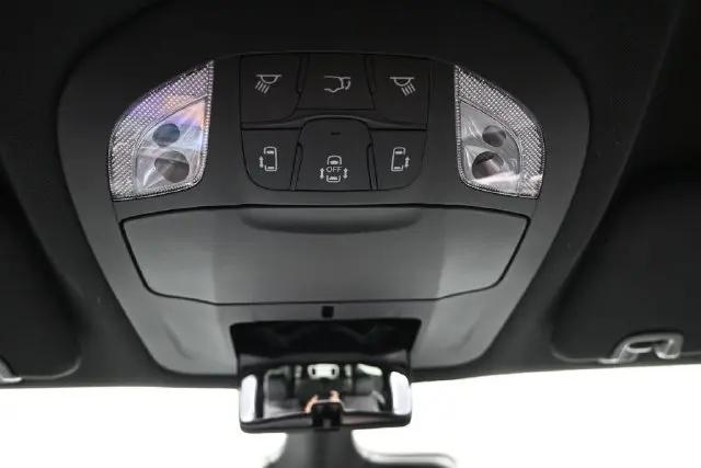 2027 Chrysler Pacifica Select AWD