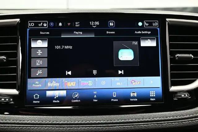 2027 Chrysler Pacifica Select AWD
