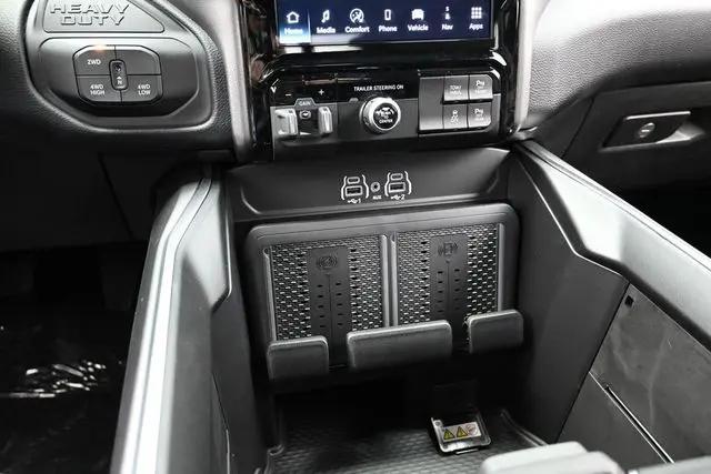2026 Ram 2500 Big Horn Crew Cab 4x4 64 Box