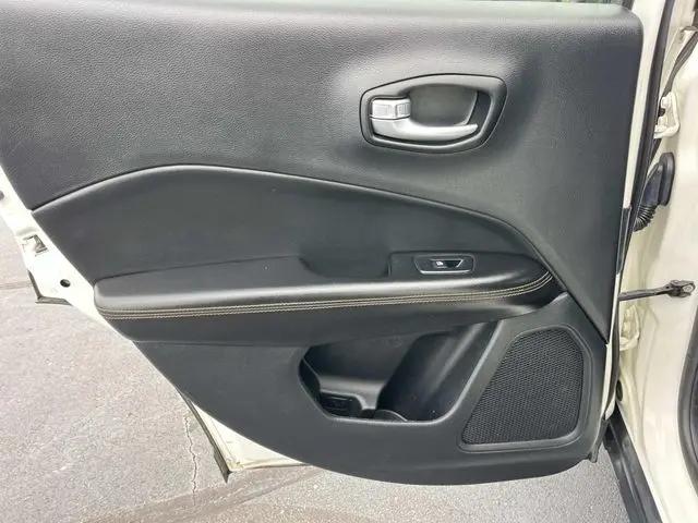 2021 Jeep Compass Limited FWD