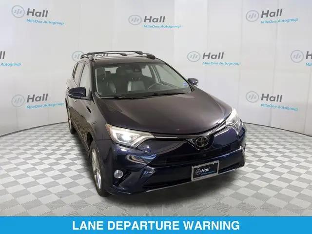 2017 Toyota RAV4 Platinum