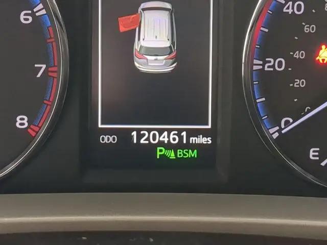 2017 Toyota RAV4 Platinum