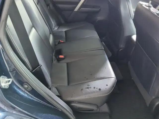 2017 Toyota RAV4 Platinum
