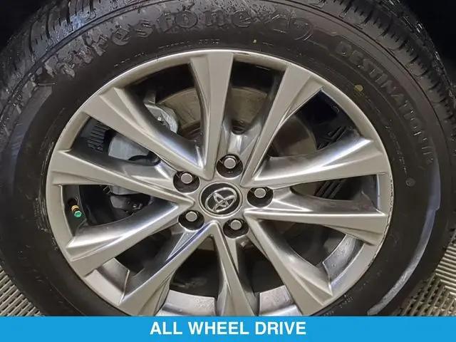2017 Toyota RAV4 Platinum