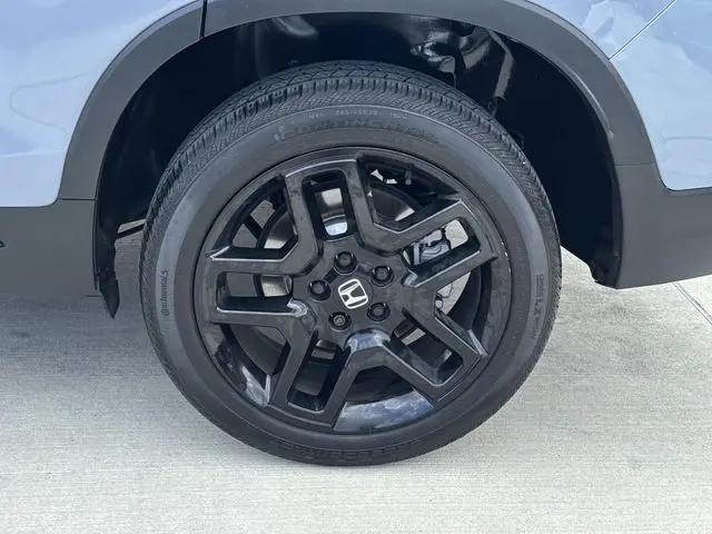 2025 Honda Passport AWD Black