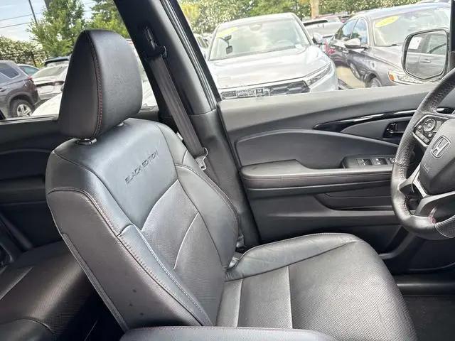 2025 Honda Passport AWD Black