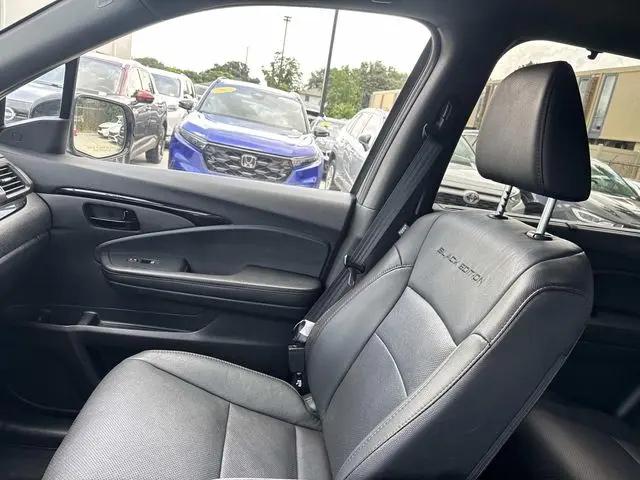 2025 Honda Passport AWD Black