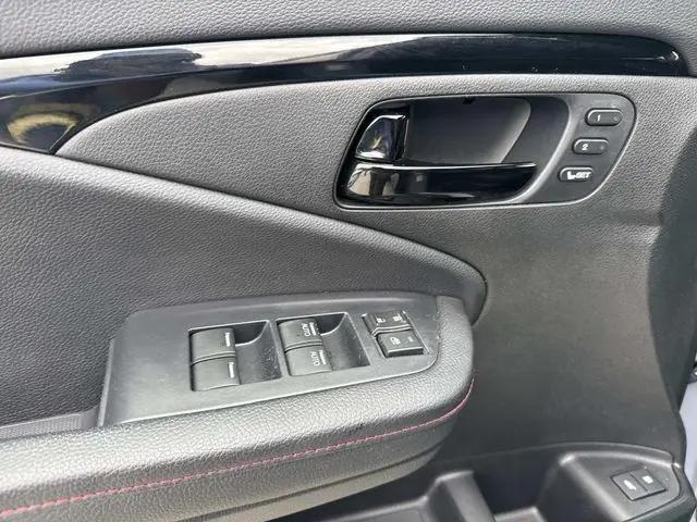 2025 Honda Passport AWD Black