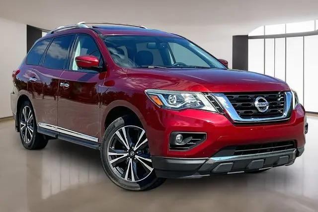 2018 Nissan Pathfinder Platinum