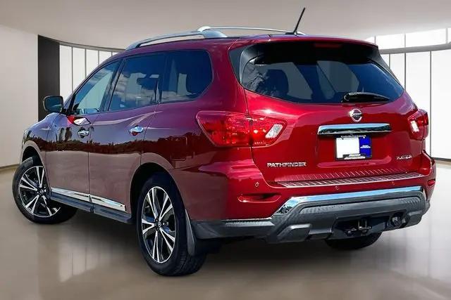 2018 Nissan Pathfinder Platinum